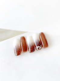 秋ネイル　冬ネイル　春ネイル　夏ネイル　フットネイル　大人ネイル　パラジェル　ネイルデザイン　守口