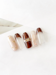 秋ネイル　冬ネイル　春ネイル　夏ネイル　フットネイル　大人ネイル　パラジェル　ネイルデザイン　守口